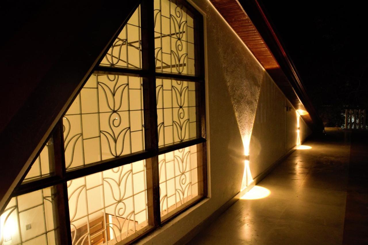 Murphy'S Villa คาตุนายากา ภายนอก รูปภาพ
